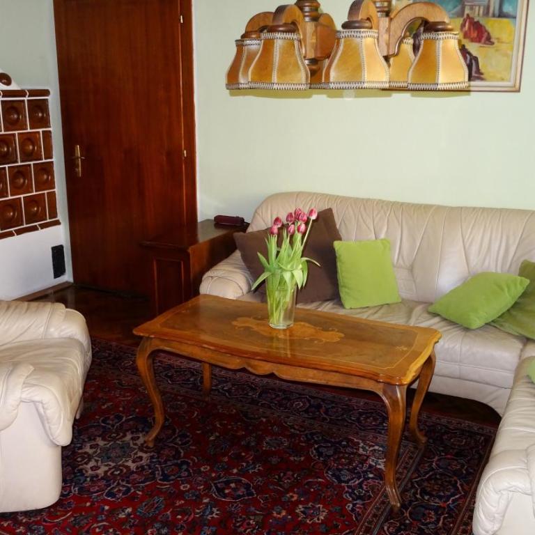 Haus Piber - Apartment mit 3 Schlafzimmern und Terrasse - 8