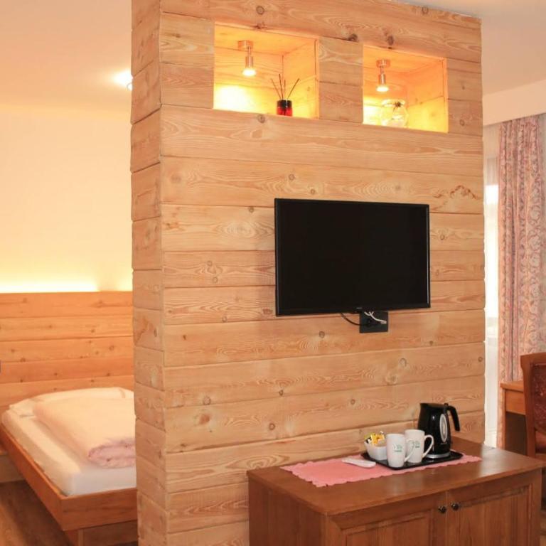 Hotel Carlone - Suite con Vasca Idromassaggio - 3