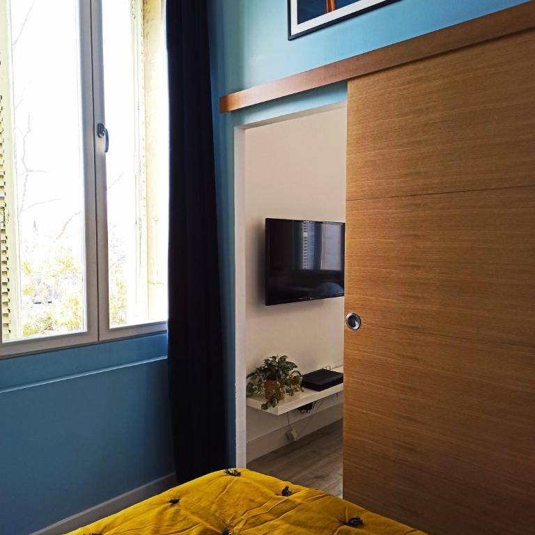 By Gwen - le Jaurès - One-Bedroom Apartment - 24