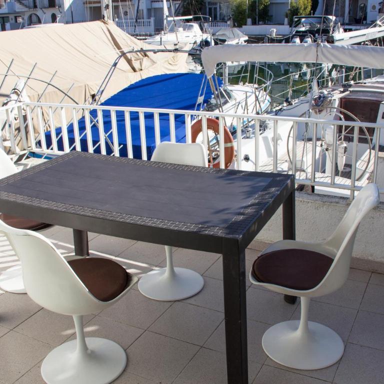 PORT ARGONAUTAS 49 BAJOS - Apartamento de 2 dormitorios - 2