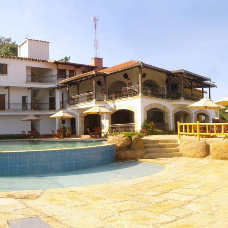 Hotel Las Rocas Resort Villanueva - Suite with Hot Tub - 6