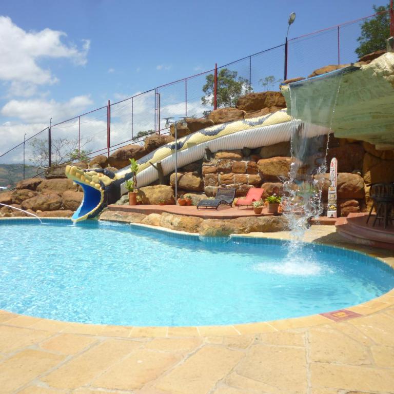 Hotel Las Rocas Resort Villanueva - Suite with Hot Tub - 3