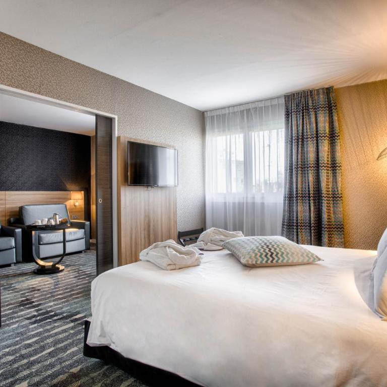 Mercure Cabourg Hôtel & Spa - Suite Privilège avec 1 Lit Double et 1 Canapé-Lit - 9