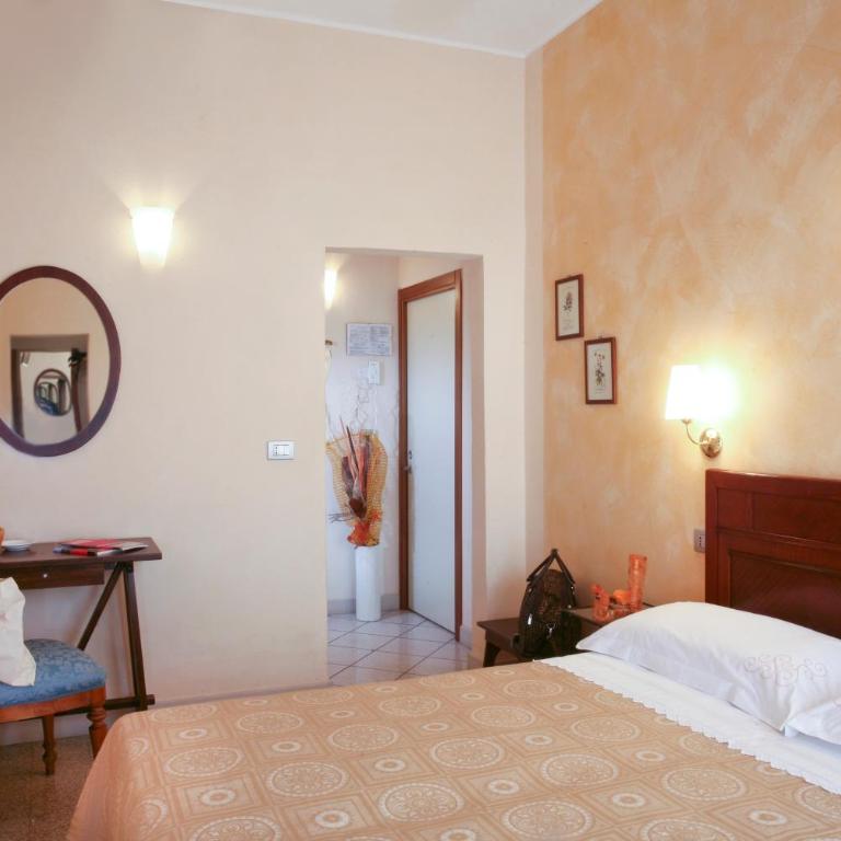 Hotel b&b Villa Irma - Camera Matrimoniale Standard - 4