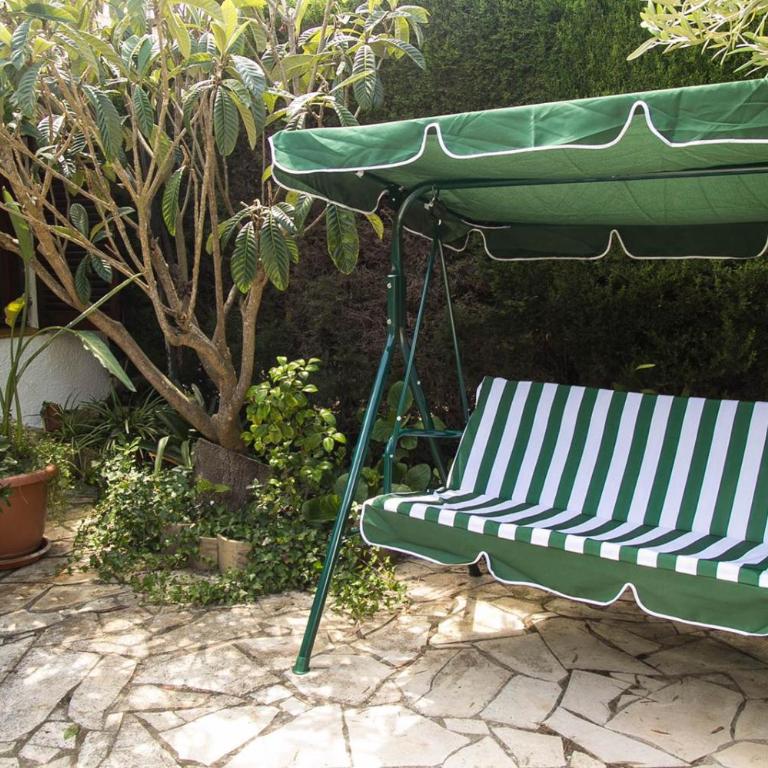 Casita blanca con fibra óptica y piscina cominutaria - Casa de 2 dormitorios - 22
