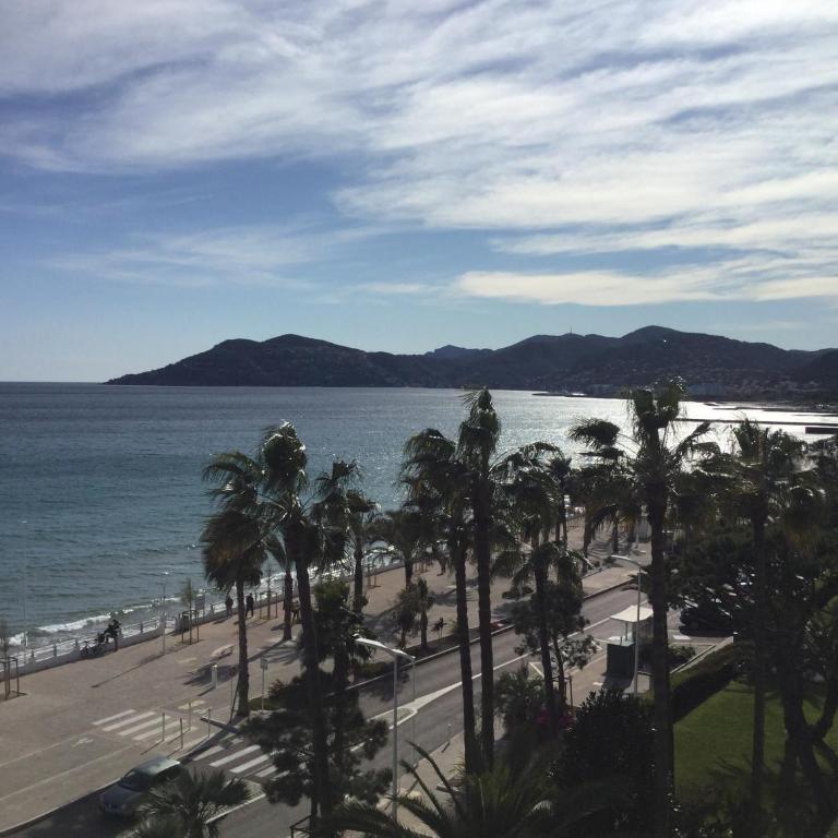 Bord de mer - Cannes la Bocca - Appartement 2 Chambres - 6