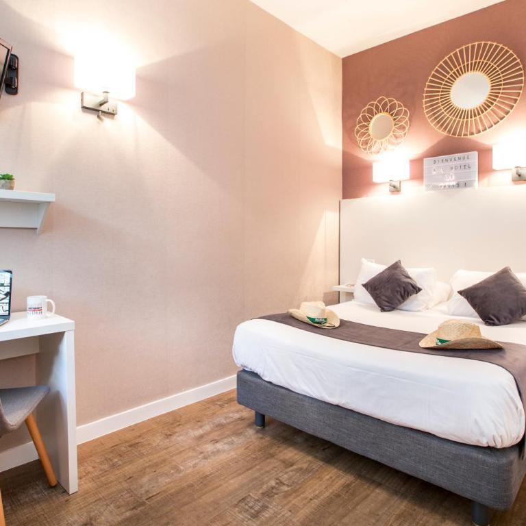 HOTEL DE PARIS MONTPARNASSE - Chambre Double Supérieure avec Baignoire - Vue sur Jardin - 3