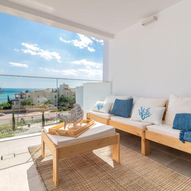 VB Grecia - 3 BDR with Sea Views - Three-Bedroom Apartment - 5