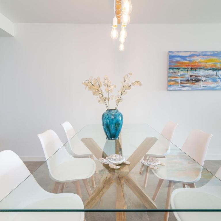 VB Grecia - 3 BDR with Sea Views - Three-Bedroom Apartment - 3