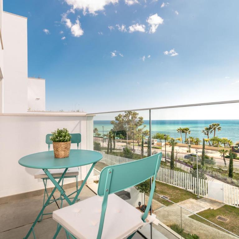VB Grecia - 3 BDR with Sea Views - Three-Bedroom Apartment - 10