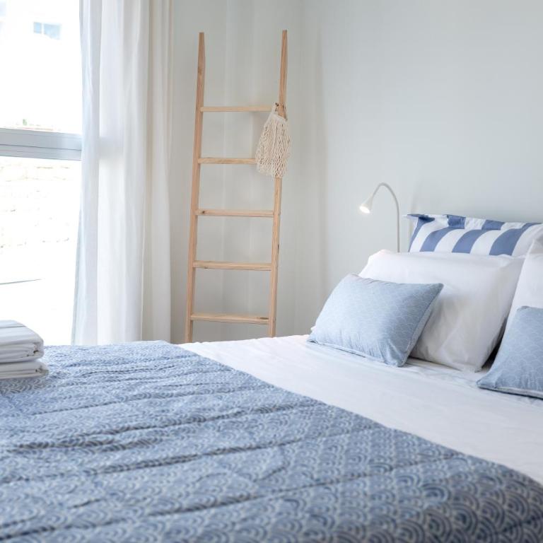 VB Grecia - 3 BDR with Sea Views - Three-Bedroom Apartment - 23
