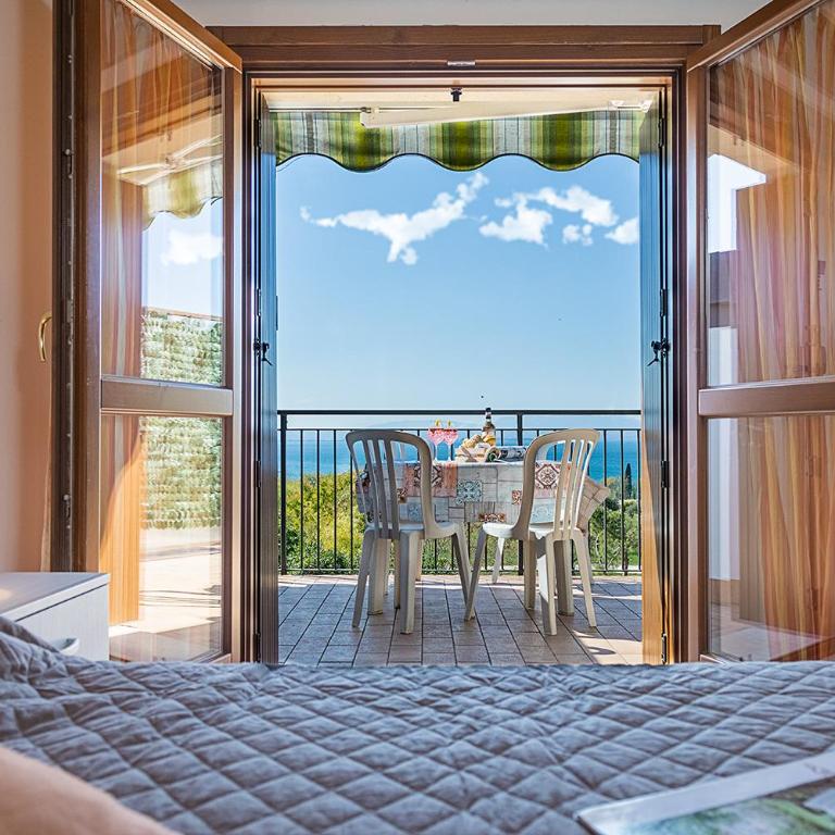 APARTMENTS EDEN - Regarda Travel - Appartamento con Balcone - 10