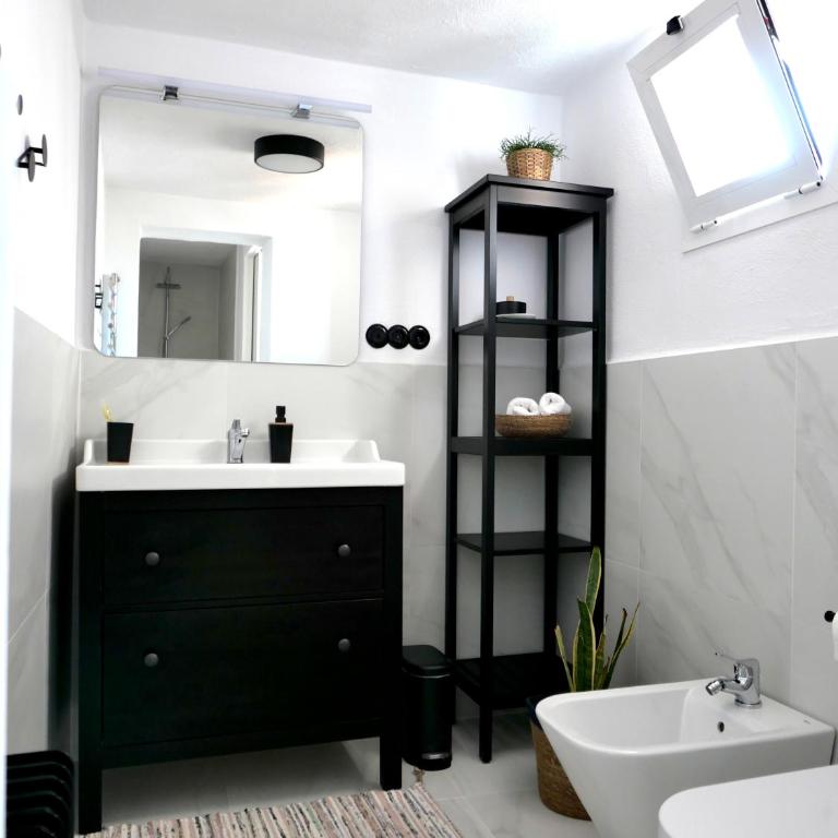 Palm House 10 - Two-Bedroom Apartment - 25