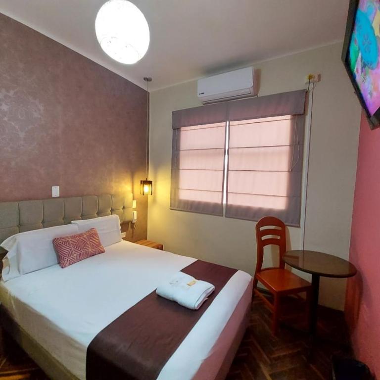 Hostal Atenea - Standard Single Room - 2