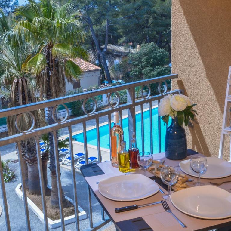 Sanary sur mer, Soleil et douceur III - Studio with Pool View - 22