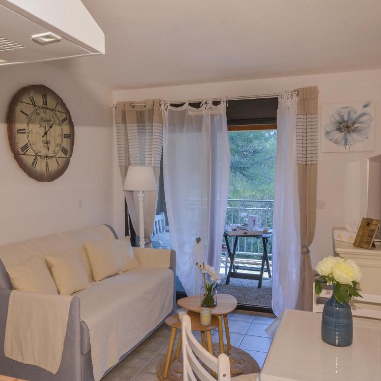 Sanary sur mer, Soleil et douceur III - Studio with Pool View - 6