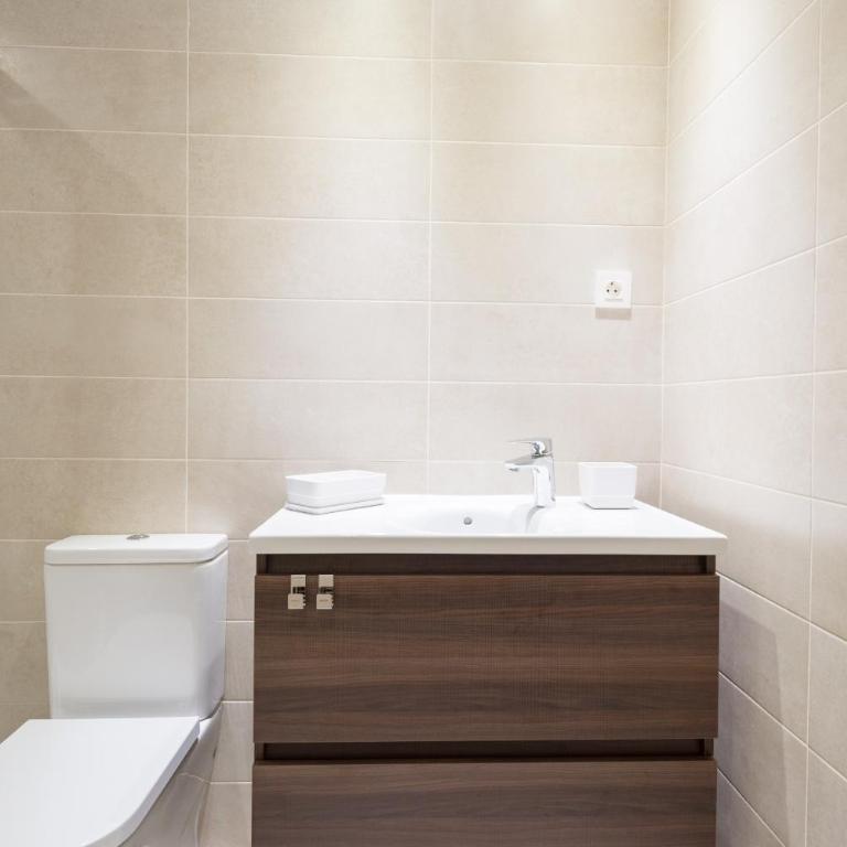 Puerto de Málaga Premium 3 Bedrooms Apartment - Superior Apartment - 15