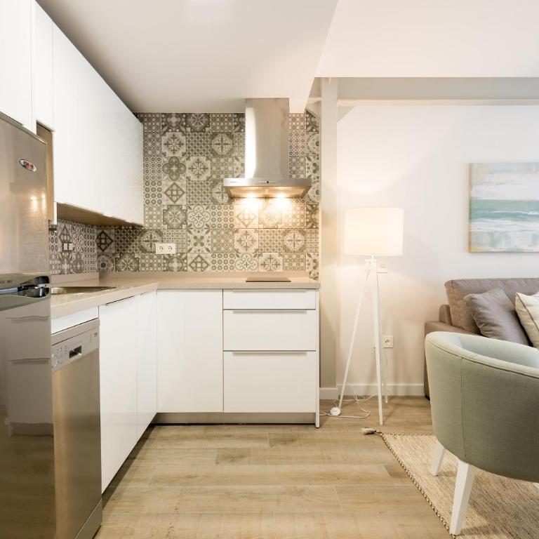 Puerto de Málaga Premium 3 Bedrooms Apartment - Superior Apartment - 19
