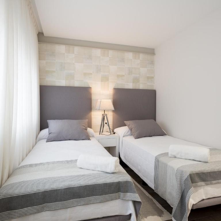 Puerto de Málaga Premium 3 Bedrooms Apartment - Superior Apartment - 28