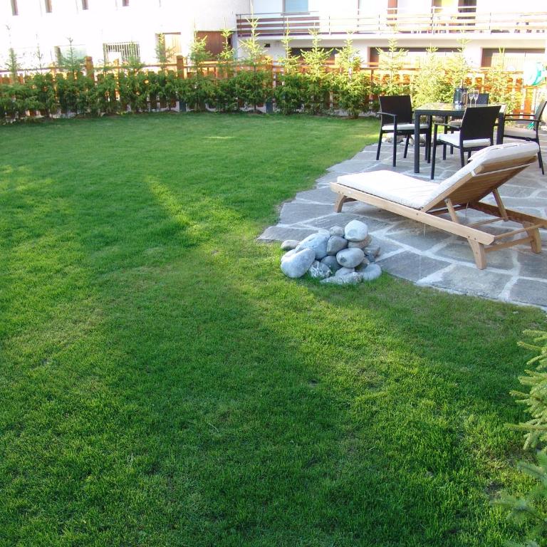 Chalet Balthazar - Apartment mit Gartenblick - 14