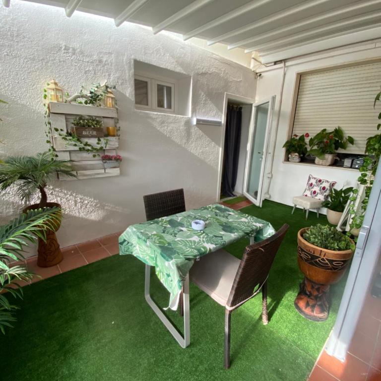 Lungomare Poetto Loft - One-Bedroom Apartment - 12