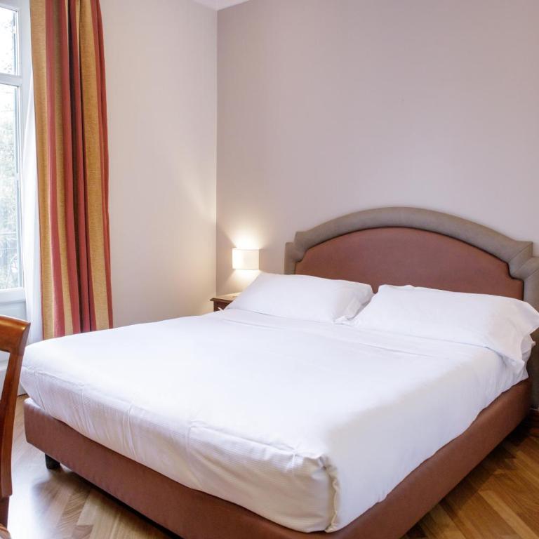 Best Western Ai Cavalieri Hotel - Camera King Deluxe con Balcone - 7