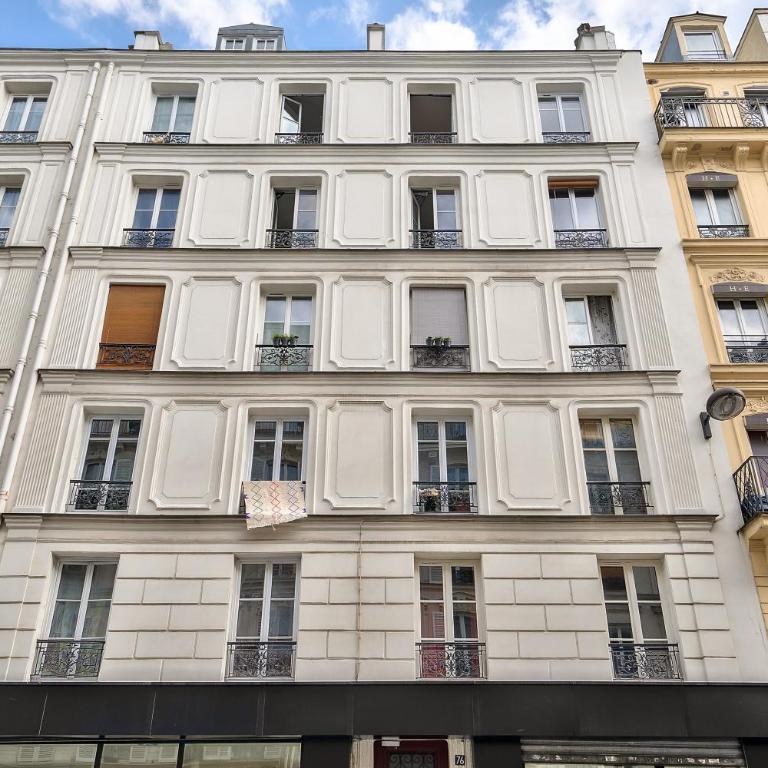 New Parisian Studio with View in the Central 11th - Studio Supérieur - 14