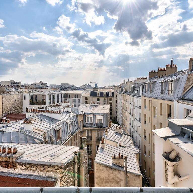New Parisian Studio with View in the Central 11th - Studio Supérieur - 15