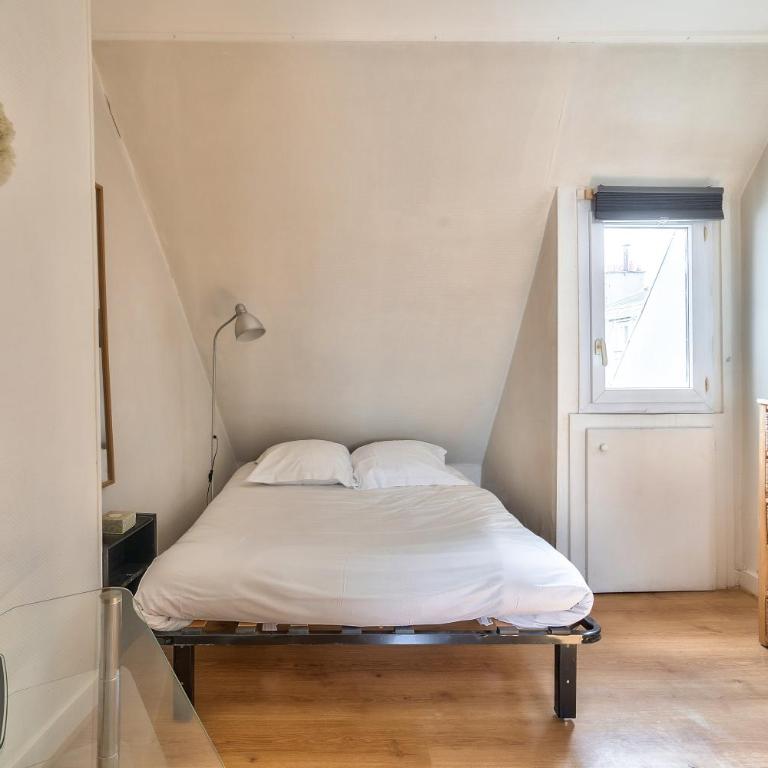 New Parisian Studio with View in the Central 11th - Studio Supérieur - 10