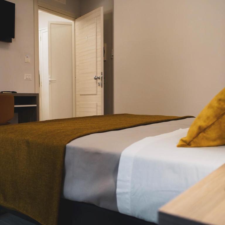 YEASY smart rooms Cefalù - Camera Tripla Comfort - 7