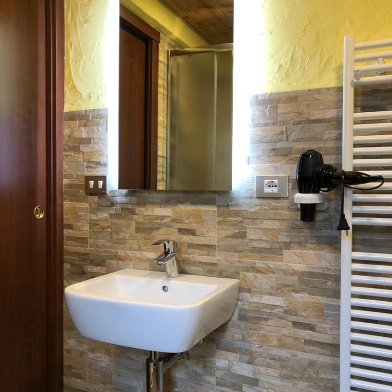 Hotel Flora Alpina - Camera Matrimoniale/Doppia con Letti Singoli - 8