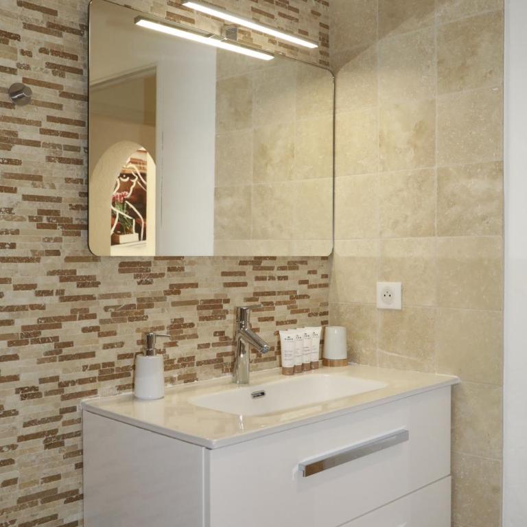 Maison sous les Pins - Maison 3 Chambres - 32