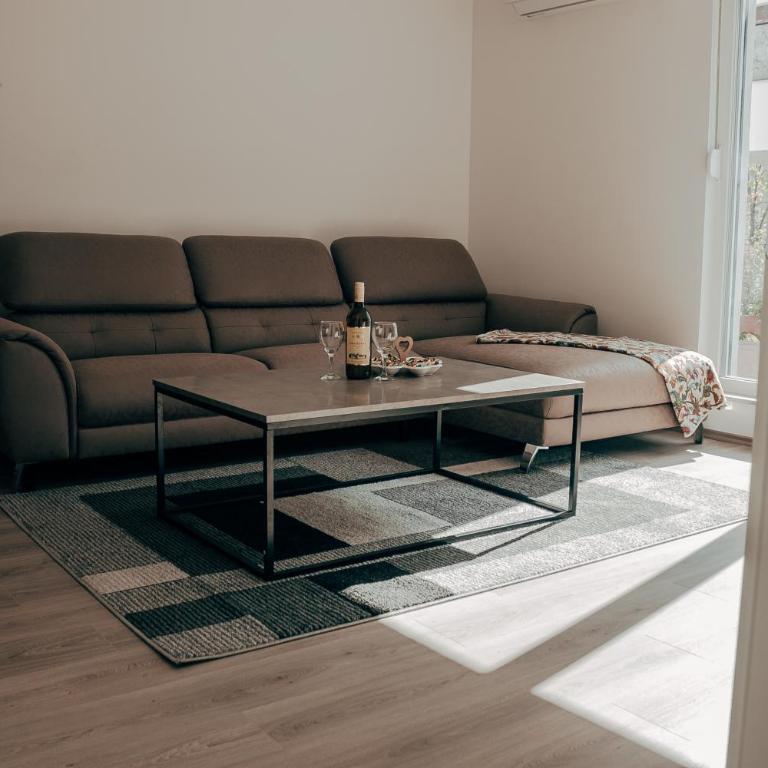 Villa Hodžić - Two-Bedroom Apartment - 6