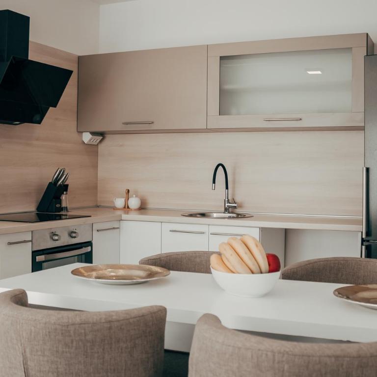 Villa Hodžić - Two-Bedroom Apartment - 17