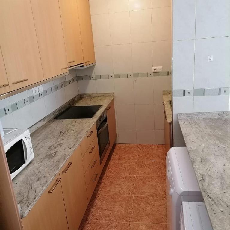 Urbanización Bahía Mar con piscina - Apartamento de 2 dormitorios - 5