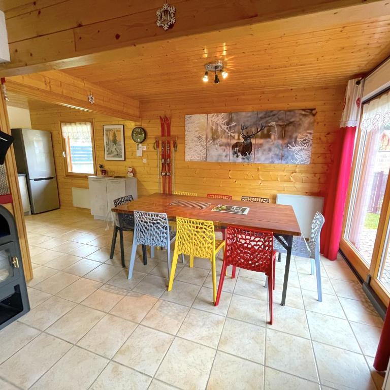 Chalet tout confort 'Le Grand Pré', terrain clôturé, garage - Chalet 3 Chambres - 6