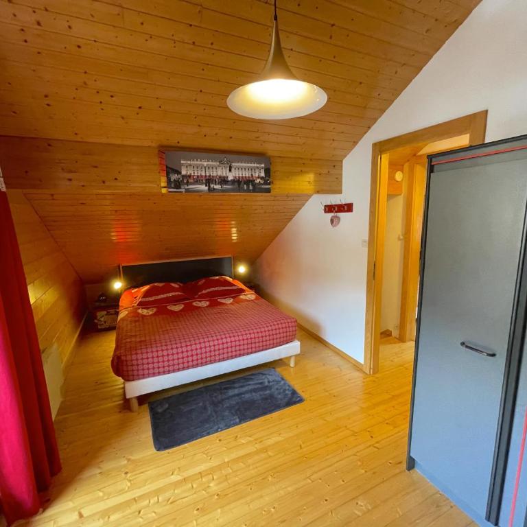 Chalet tout confort 'Le Grand Pré', terrain clôturé, garage - Chalet 3 Chambres - 17