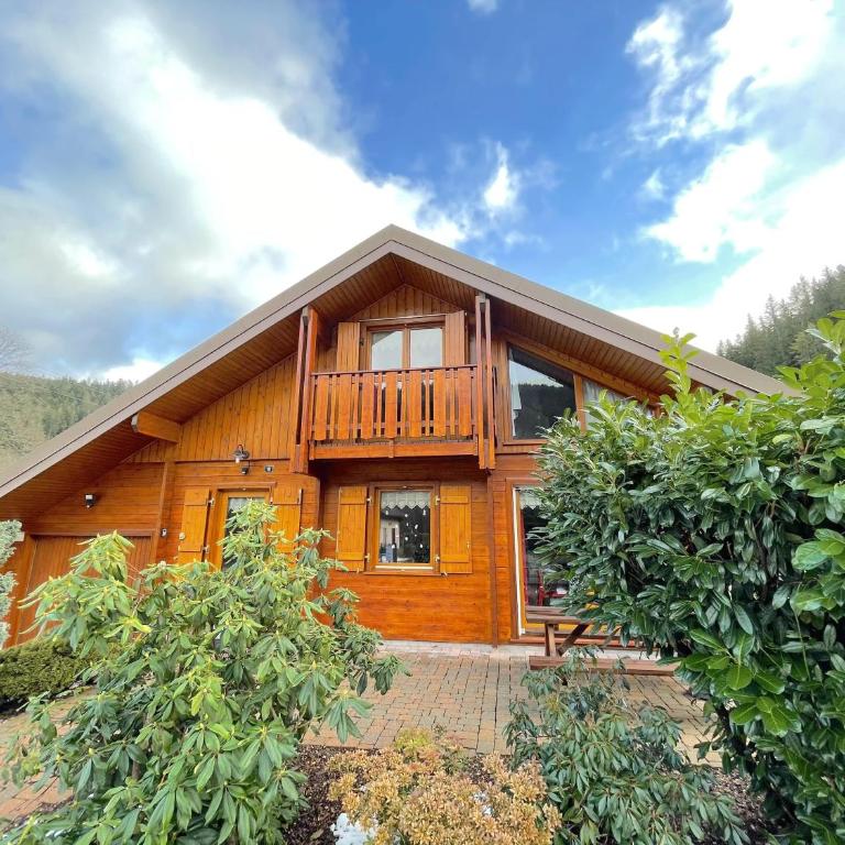 Chalet tout confort 'Le Grand Pré', terrain clôturé, garage - Chalet 3 Chambres - 25