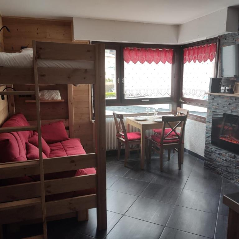 Chamonix centre - WIFI - Rés Aiguille du midi - Studio-Apartment - 2