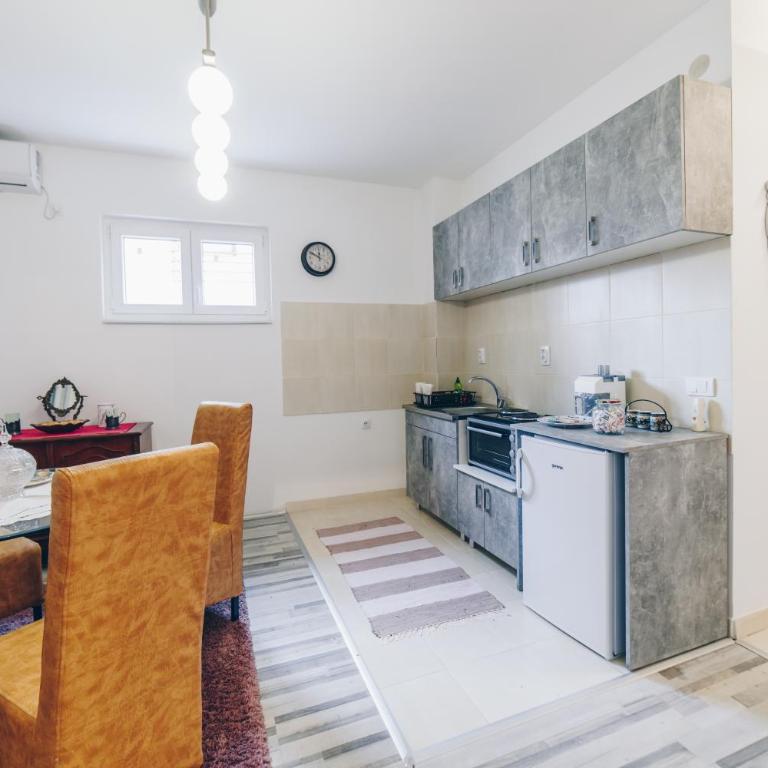 Sreckovic Apartmani 1 - One-Bedroom Apartment - 19