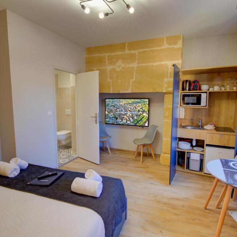 Sarlat.Catalina - Studio - 23