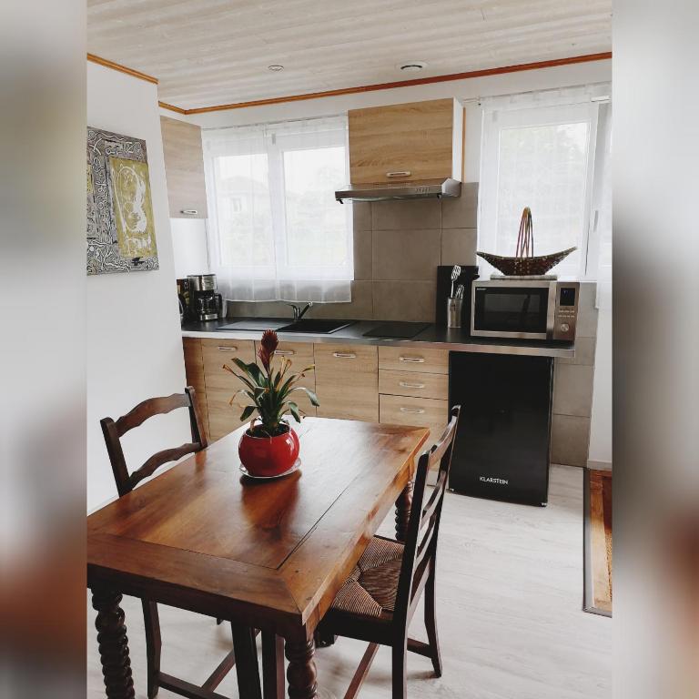 Le Clos des Mylandes SPA & YOGA - Appartement - Vue sur Jardin - 8