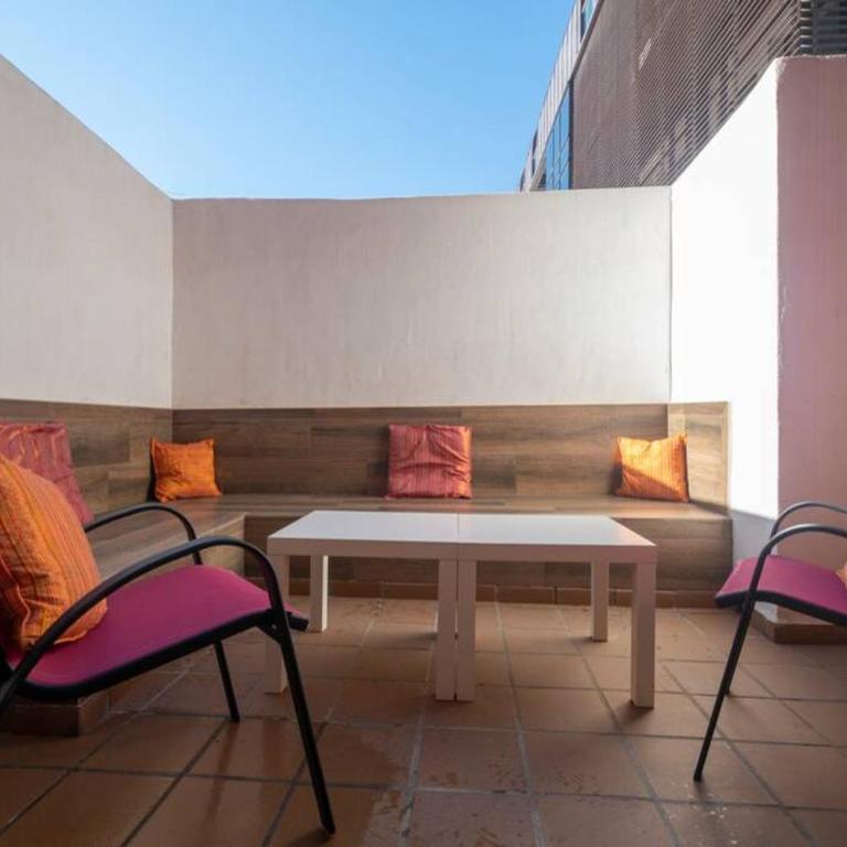 Fabuloso Piso junto a Paseo de la Bomba - Apartment - 3