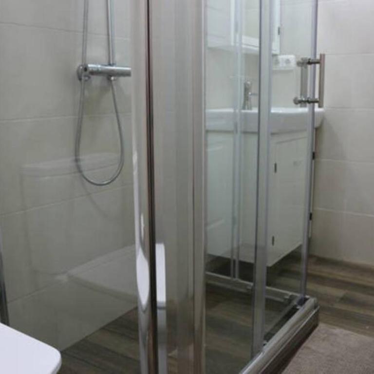 Fabuloso Piso junto a Paseo de la Bomba - Apartment - 23