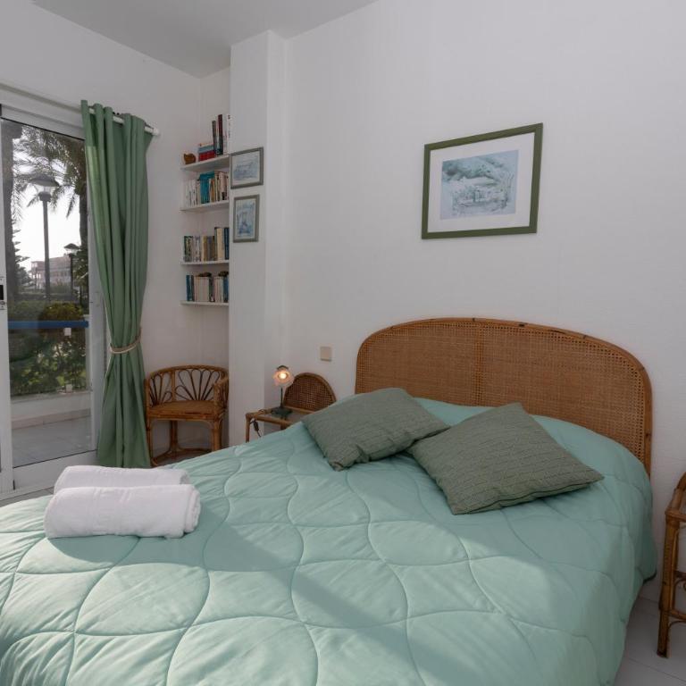 Cala Blanca, bajo, 2 dormitorios, by Bookindenia - Apartamento de 2 dormitorios - 11