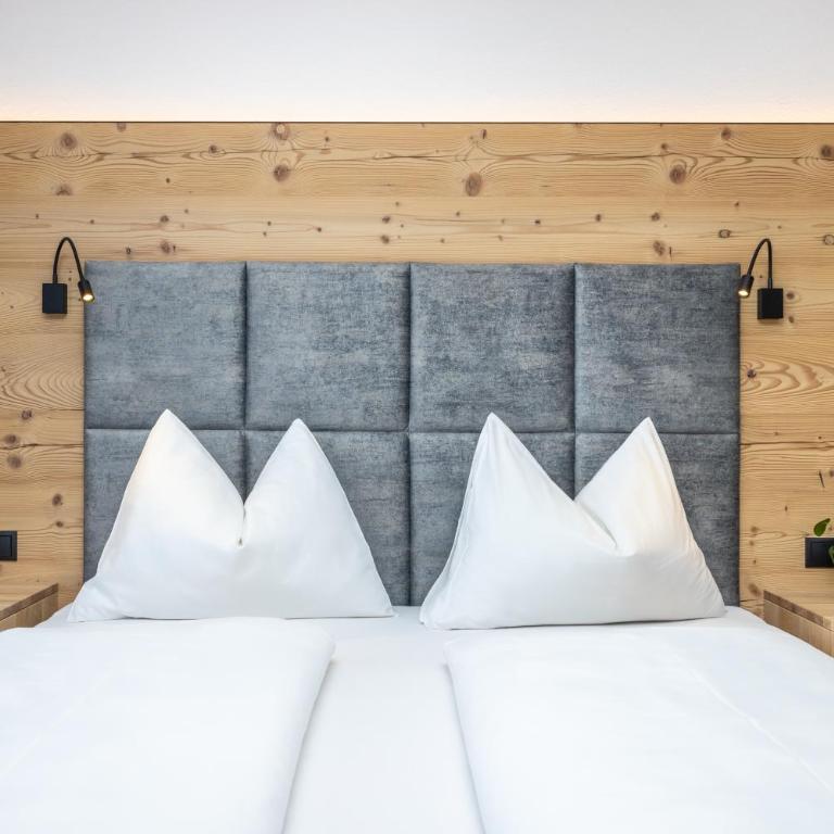 Aparthotel Jägerheim - Doppelzimmer mit Balkon - 3