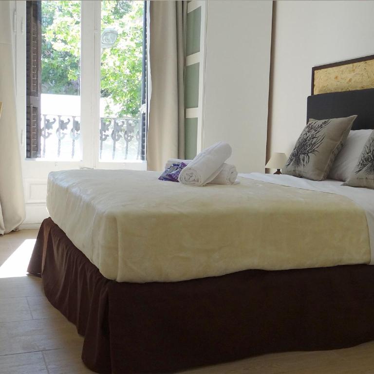 Hostal Balkonis - Double Room with Balcony - 4