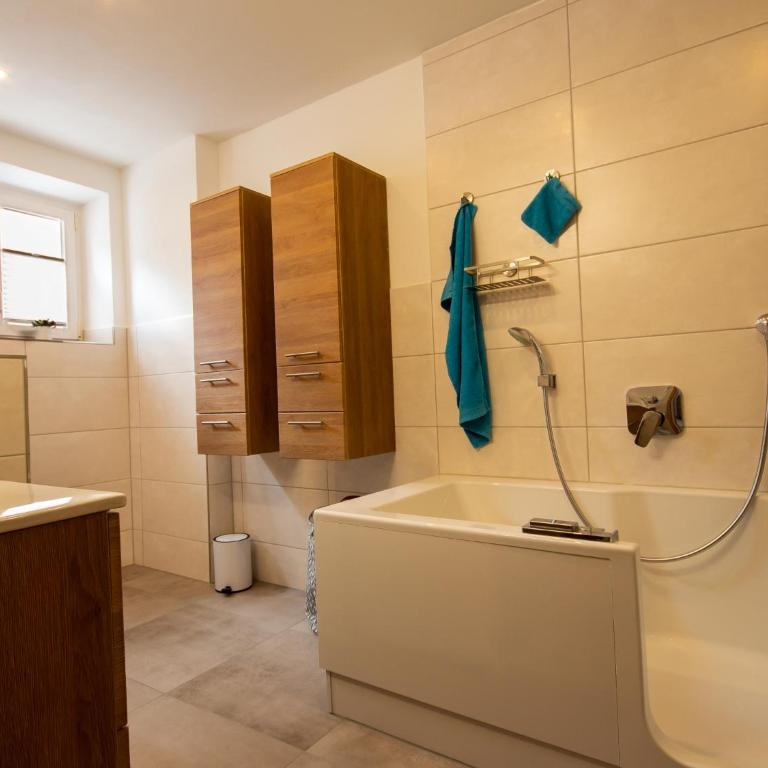 Haus Schmidt - Apartment mit 2 Schlafzimmern - 9