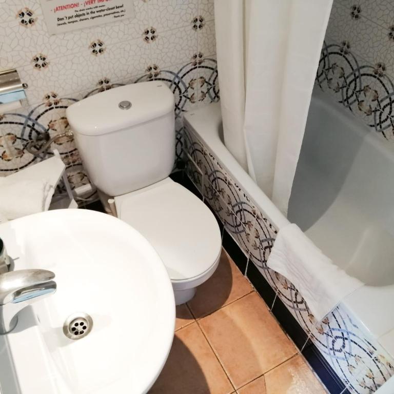 Casa Consell Gran Via, Guest House - Double Room with Balcony - 2
