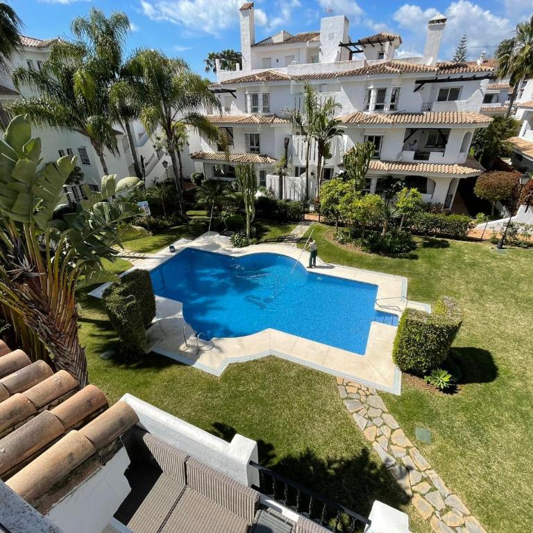 Apartamentos Naranjos del Sol Marbella - Apartamento Dúplex - 1